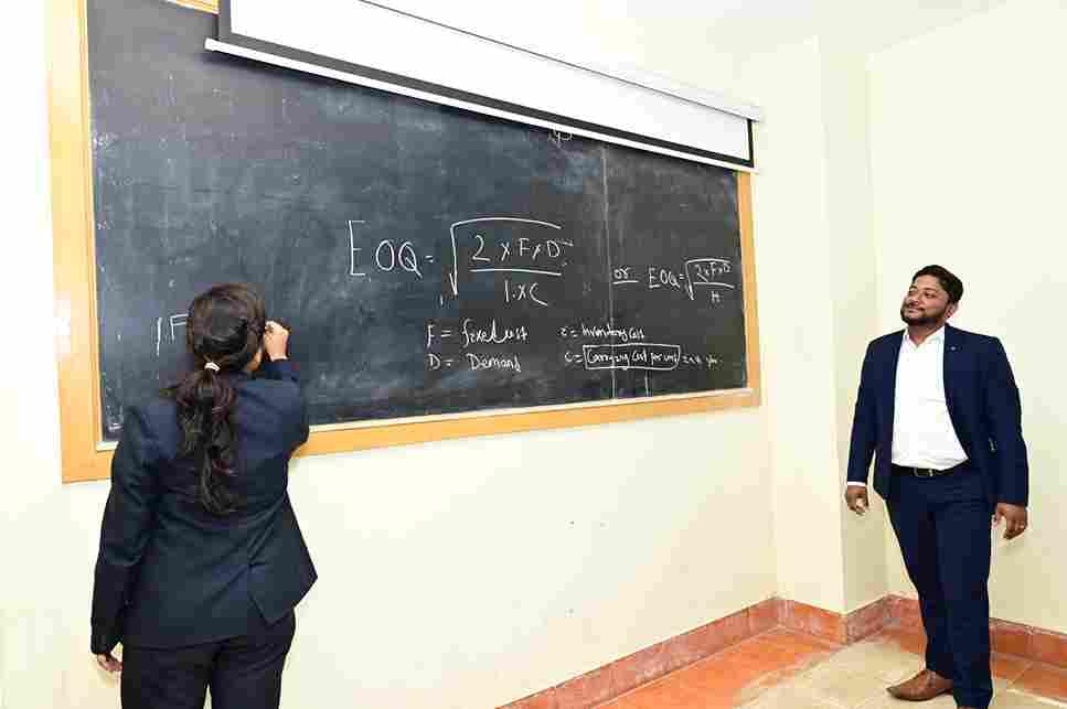 NMIET Canteen photo 7